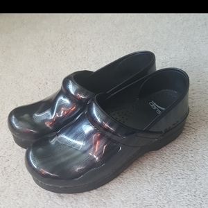 ๐Dansko Clogs ๐